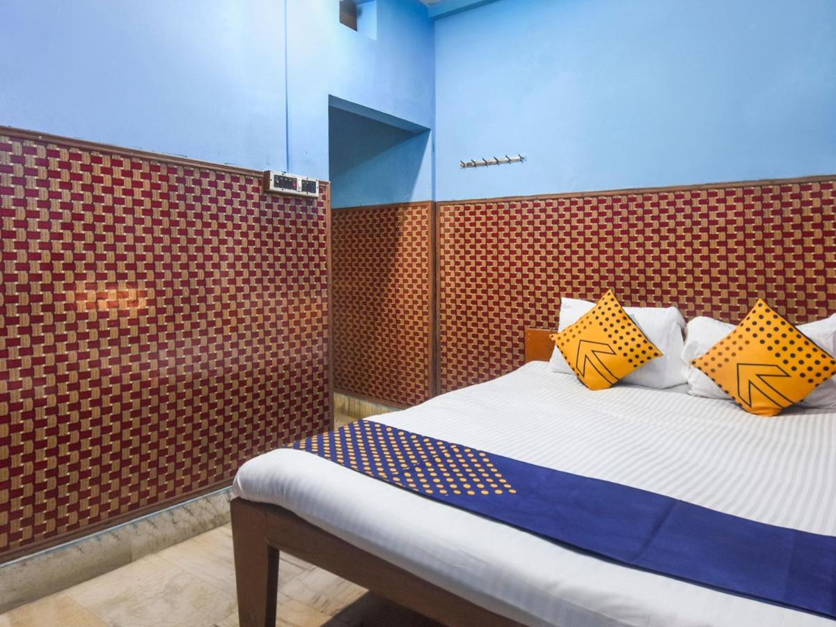 Oyo Flagship 74392 Hotel Mahesh Residency Hyderabad Exterior foto